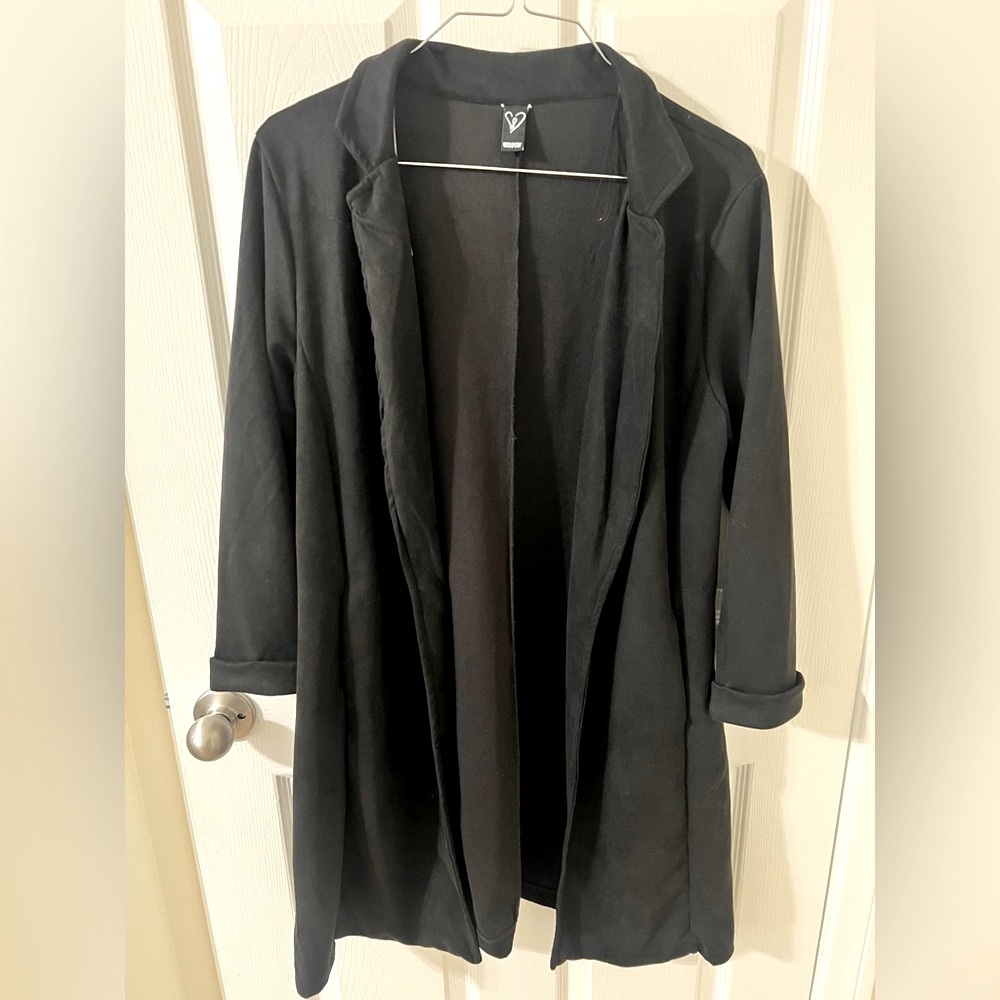 Windsor Black Velvet Blazer Half Sleeve